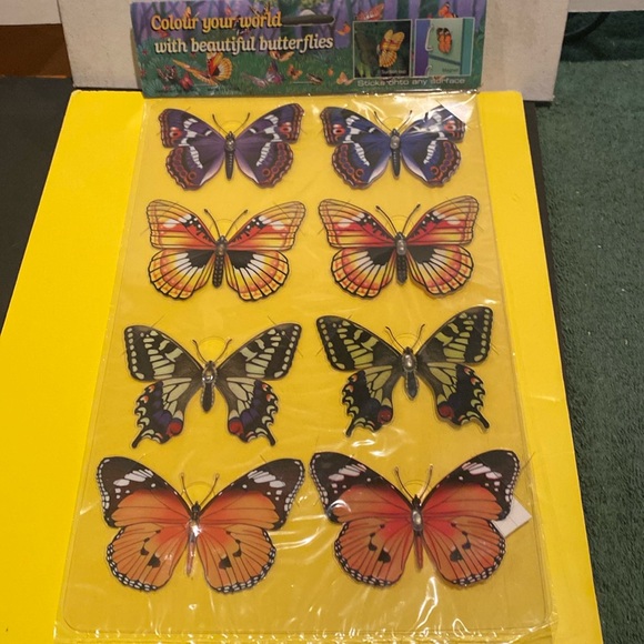 Other - NIP Eight Beautiful Butterflies